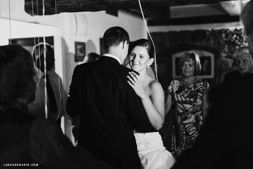 svatební fotografie - svatební tanec