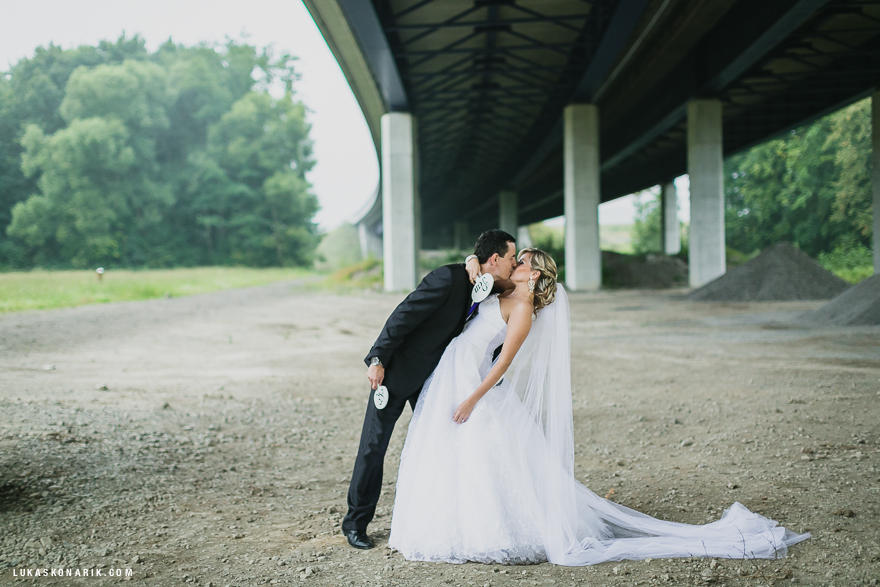 vášnivá svatební fotografie ve Slezsku