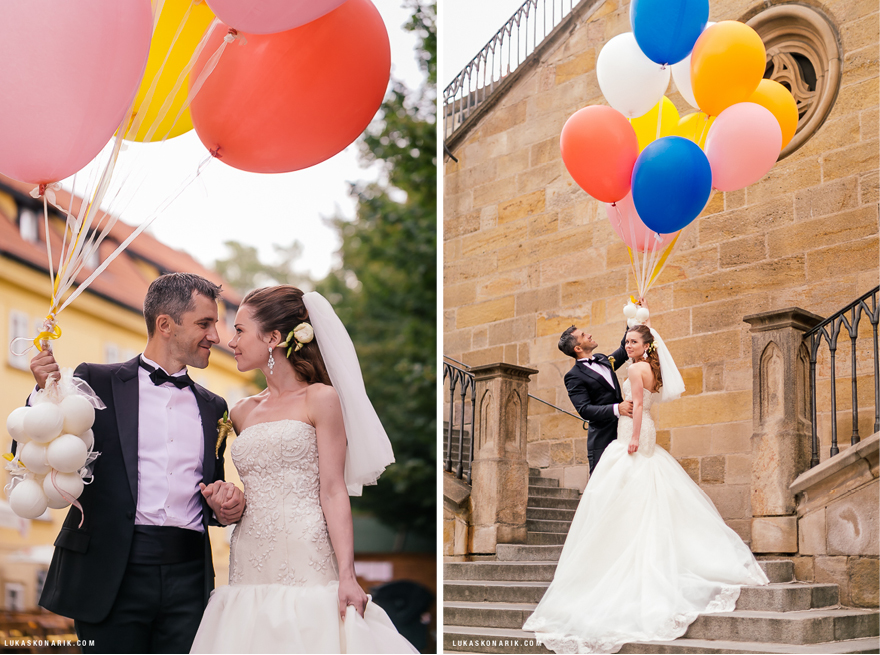obří balonky na svatbě